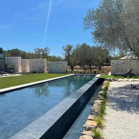 فيلة Mirror Trullo And Mirror House *