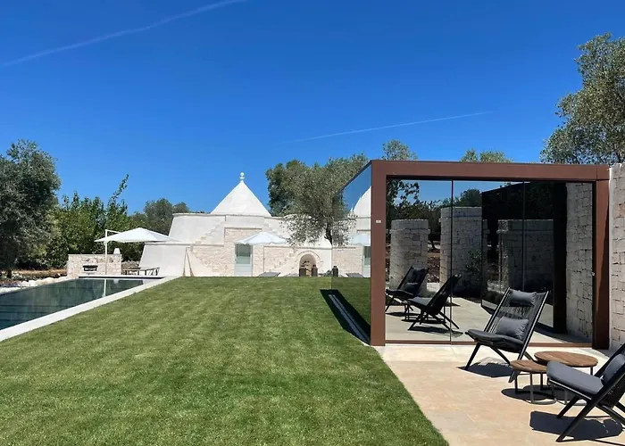 Villa Mirror Trullo And Mirror House