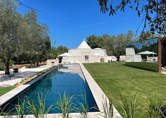 Mirror Trullo And Mirror House * Ostuni